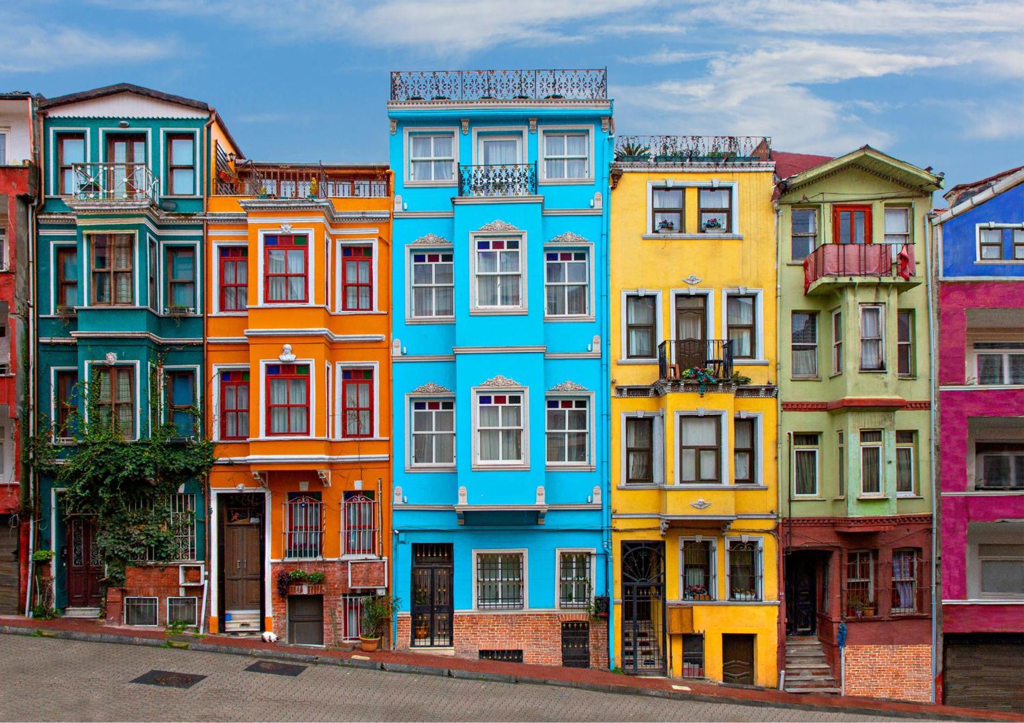 Istanbul Old City Colorful Houses Balat Petrion Hotel Exterior photo